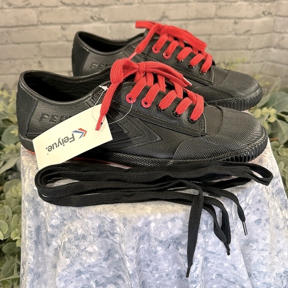 FEIYUE X STAPLE 1920 Black Leather Low Full Color Pigeon Sneakers Men’s 8🖤NWT - Picture 9 of 12
